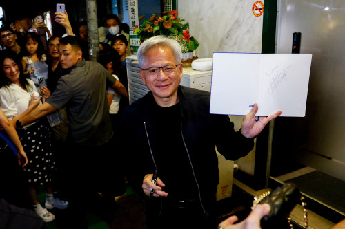 2025-05-17T052139Z_1_LYNXMPEL4G026_RTROPTP_4_TAIWAN-COMPUTEX-NVIDIA