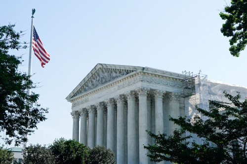 2025-06-06T203925Z_2_LYNXNPEL550YG_RTROPTP_4_USA-COURT-RELIGION