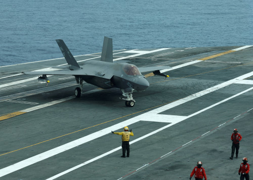 2025-06-09T140649Z_1_LYNXMPEL580JX_RTROPTP_4_USA-LOCKHEED-F55-ANALYSIS-4