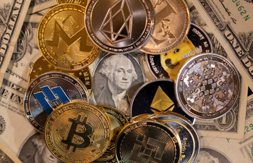 2025-07-21T172351Z_3_LYNXMPEL6K0OT_RTROPTP_4_FINTECH-CRYPTOCURRENCY-1