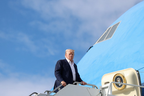 2025-07-29T174658Z_2_LYNXMPEL6S129_RTROPTP_4_USA-TRUMP-BRITAIN