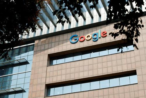 2025-08-04T164849Z_2_LYNXMPEL730I7_RTROPTP_4_GOOGLE-DATA-CENTRE-INDIA