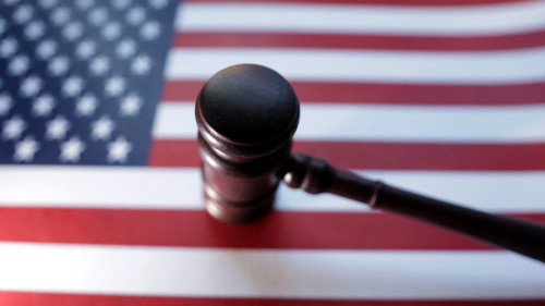 2025-08-05T193142Z_2_LYNXMPEL740Z8_RTROPTP_4_USA-LEGAL