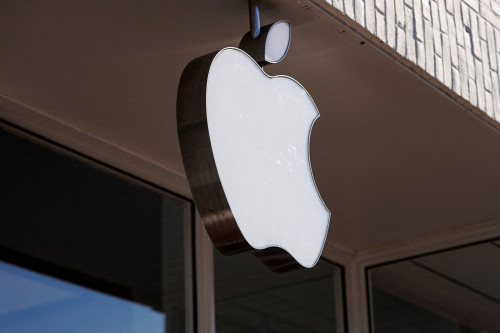 2025-10-10T181454Z_3_LYNXNPEL990XZ_RTROPTP_4_APPLE-AI-COPYRIGHT-LAWSUIT