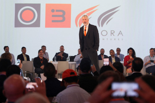 2025-11-28T103548Z_1_LYNXMPELAR0EF_RTROPTP_4_FINTECH-CRYPTO-TREASURY-COMPANIES