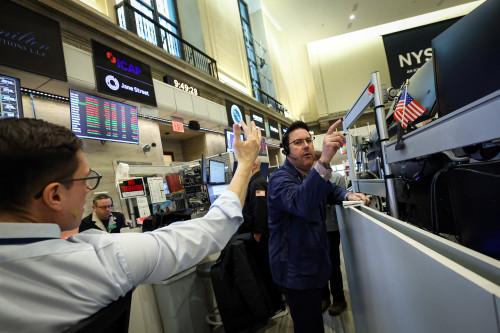 2026-01-16T145952Z_1_LYNXMPEM0F0VP_RTROPTP_4_USA-STOCKS