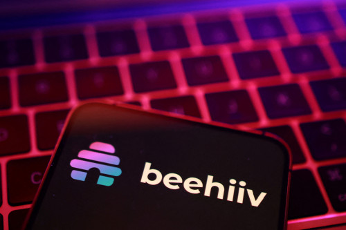 2026-01-20T152307Z_1_LYNXMPEM0J11E_RTROPTP_4_BEEHIIV-REVENUE