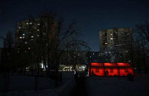2026-01-23T125000Z_1_LYNXMPEM0M0RB_RTROPTP_4_UKRAINE-CRISIS-ATTACK-KYIV-BLACKOUT